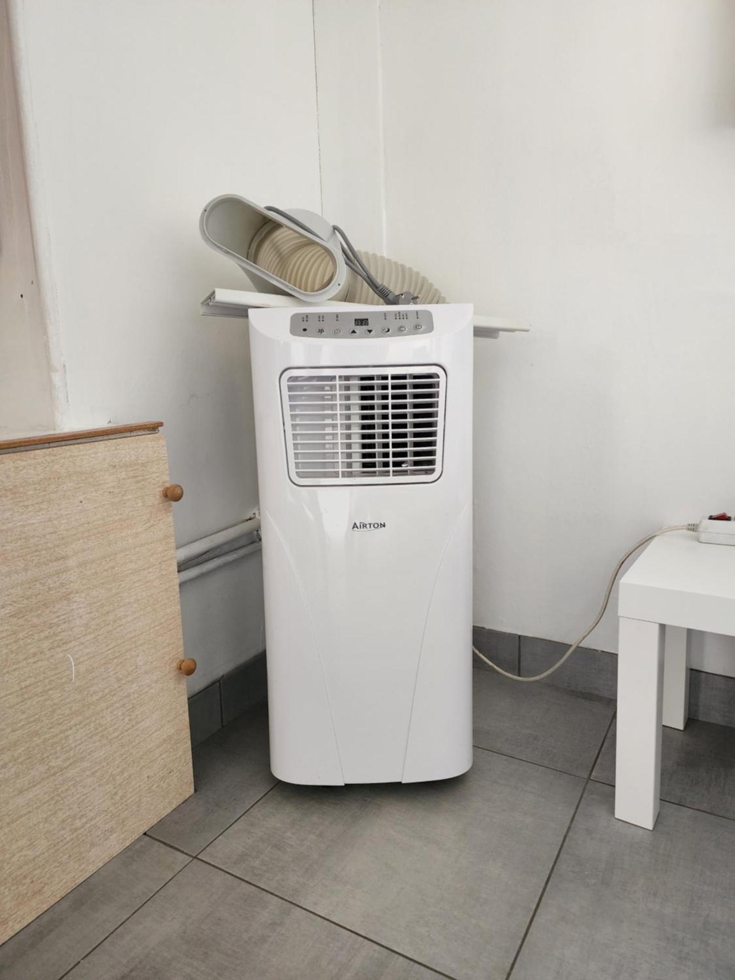 Appartement Duplex F2 Tout Confort Proche Centre Ville Avec Parking Gratuit Montluçon Exterior foto